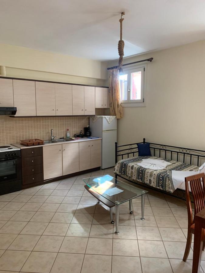 Little Yard Studios & Apartments #4 Naxos City المظهر الخارجي الصورة